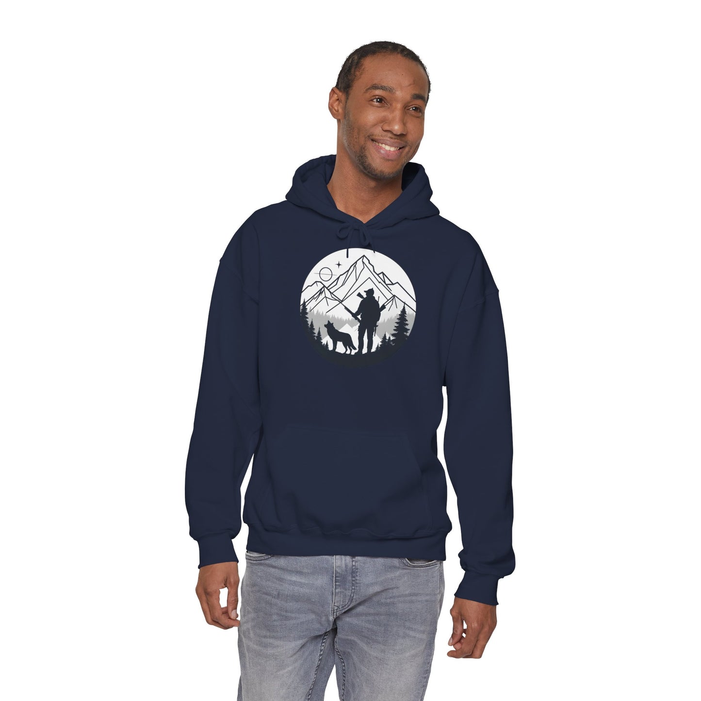 „Mountain Hunter Silhouette" – Minimalistisches Hoodie Design für echte Outdoor-Fans