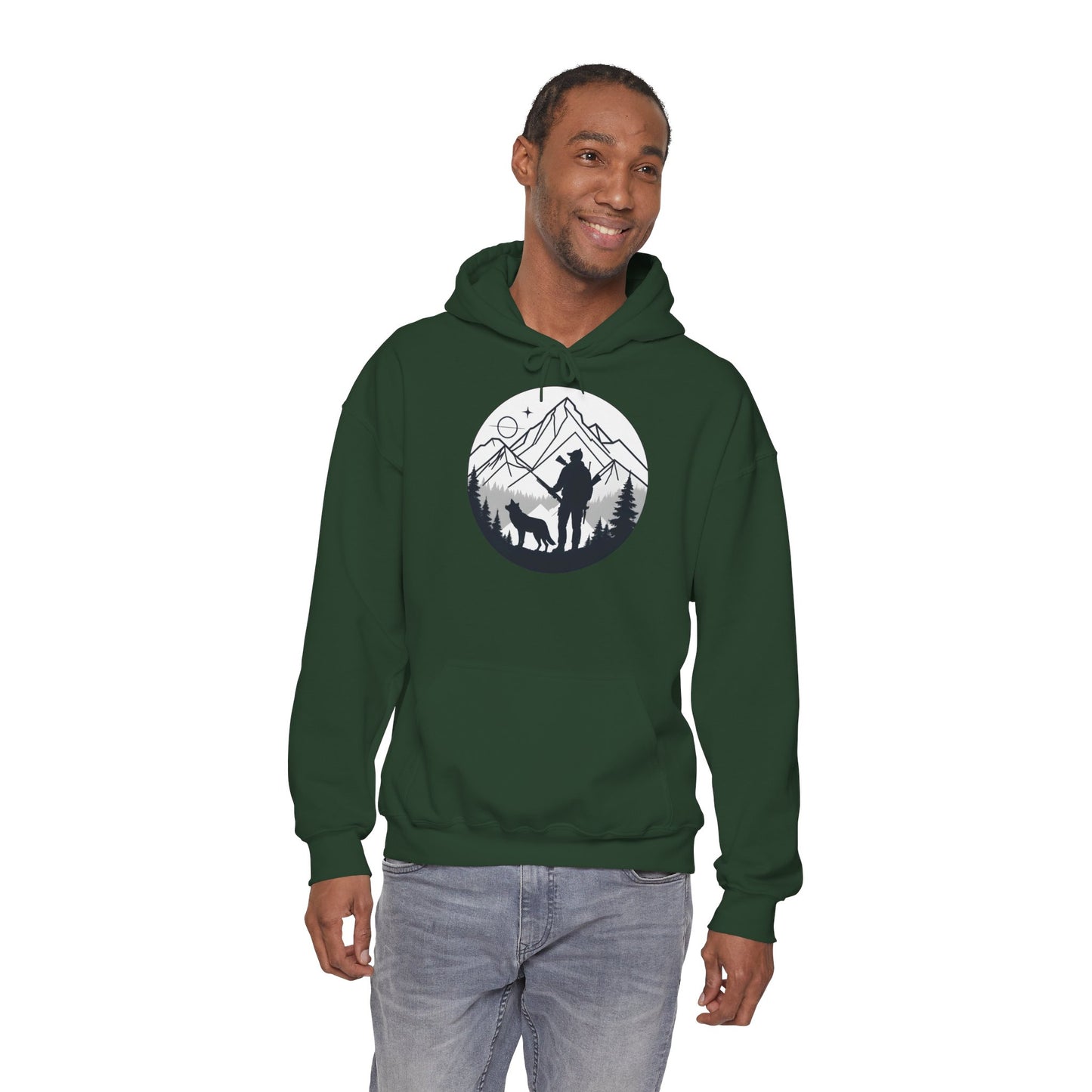 „Mountain Hunter Silhouette" – Minimalistisches Hoodie Design für echte Outdoor-Fans