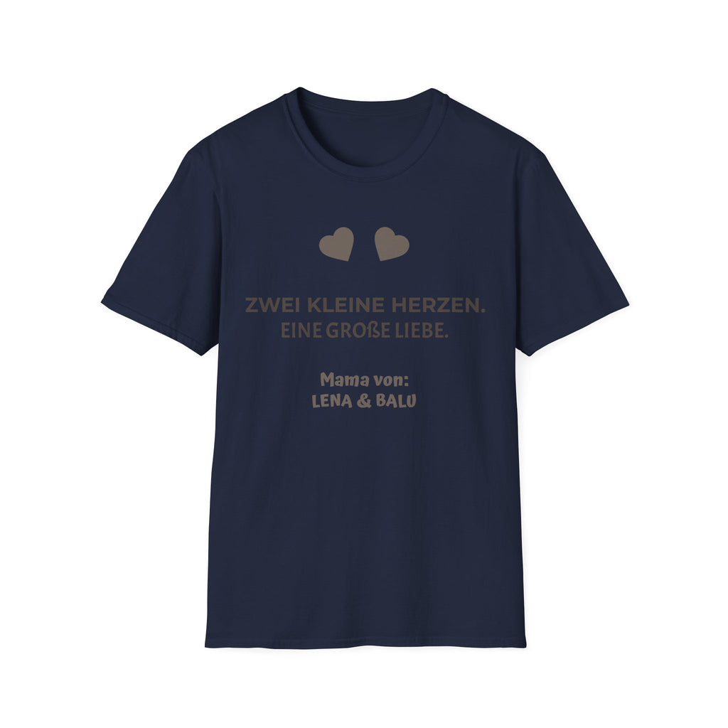 Mama Shirt personalisiert – „Zwei kleine Herzen. Eine große Liebe.“ | Cozee