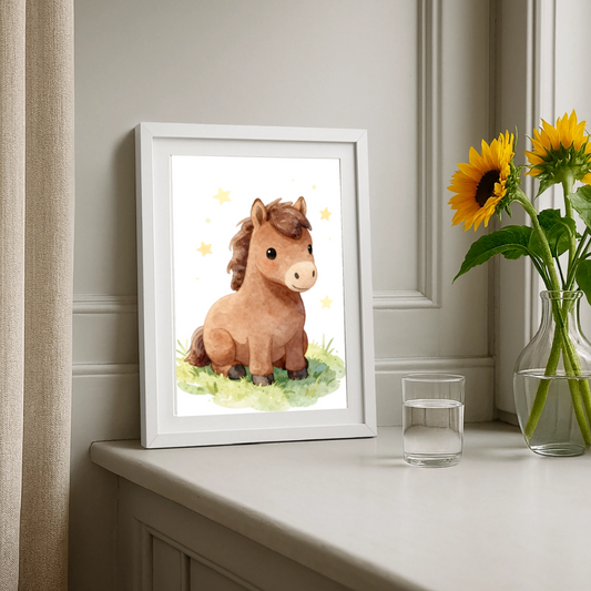 Niedliches Pferd Poster fürs Kinderzimmer – Sanftes Bauernhof Tier Wandbild im Aquarellstil - white