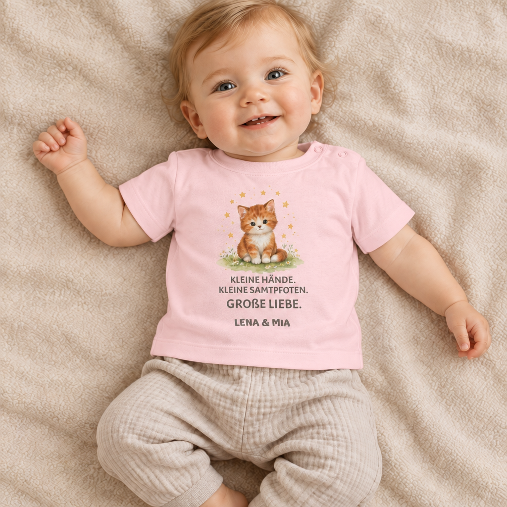 Baby T-Shirt mit Katze – Kleine Hände. Kleine Samtpfoten.
