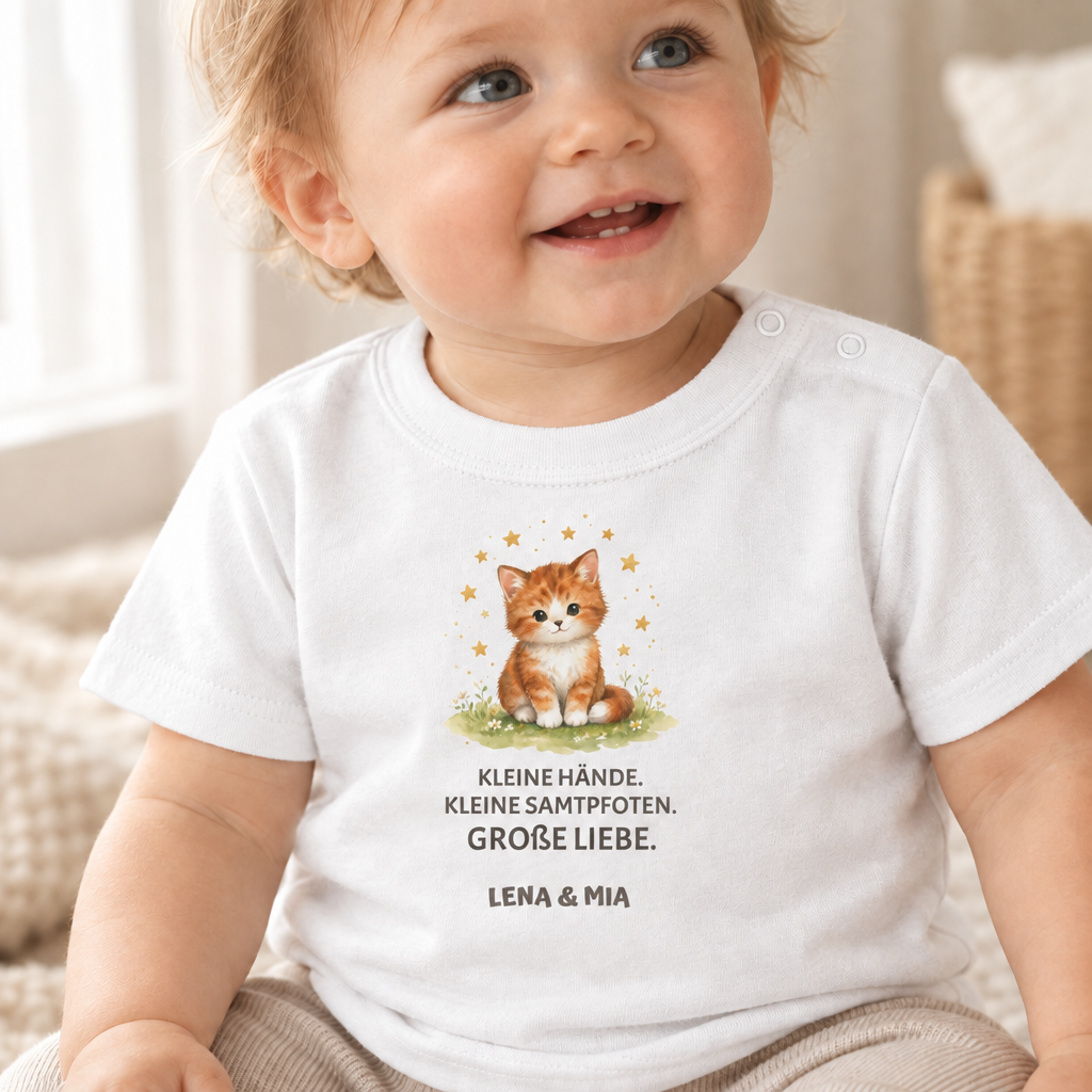 Baby T-Shirt mit Katze – Kleine Hände. Kleine Samtpfoten.