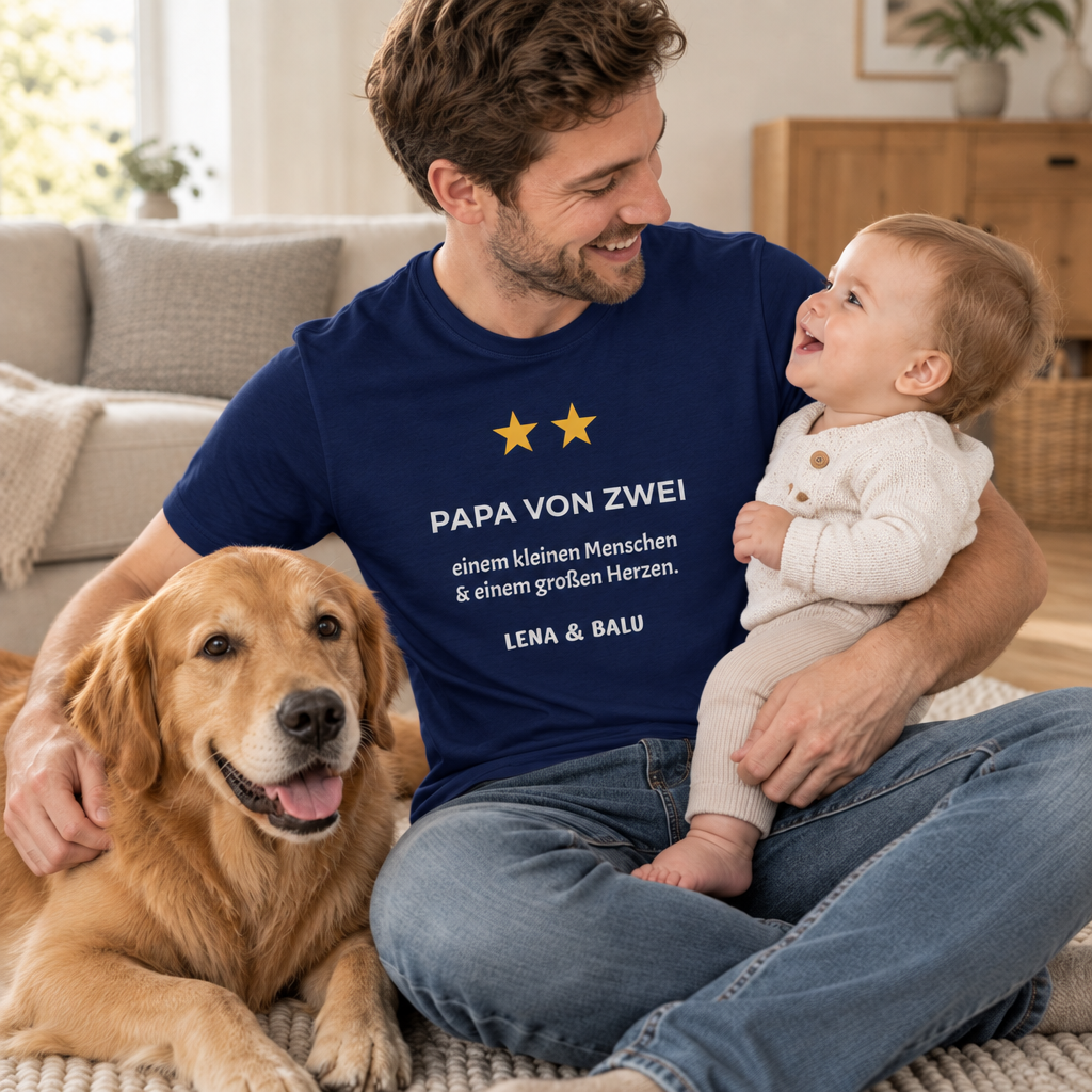 Papa Shirt personalisiert – „Papa von zwei“ | Baby & Hund | Cozee