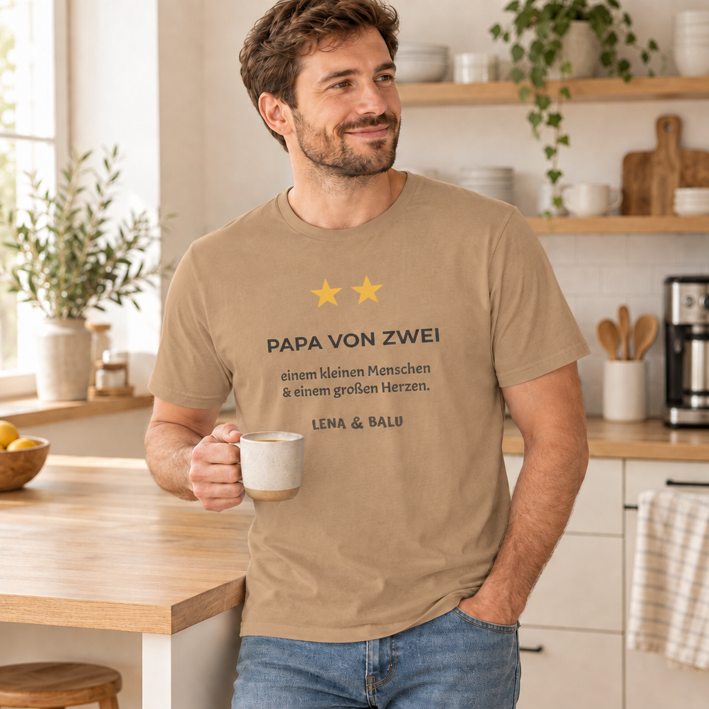 Papa Shirt personalisiert – „Papa von zwei“ | Baby & Hund | Cozee
