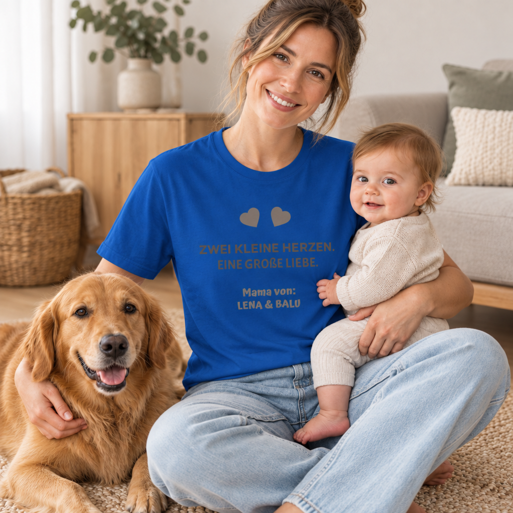 Mama Shirt personalisiert – „Zwei kleine Herzen. Eine große Liebe.“ | Cozee