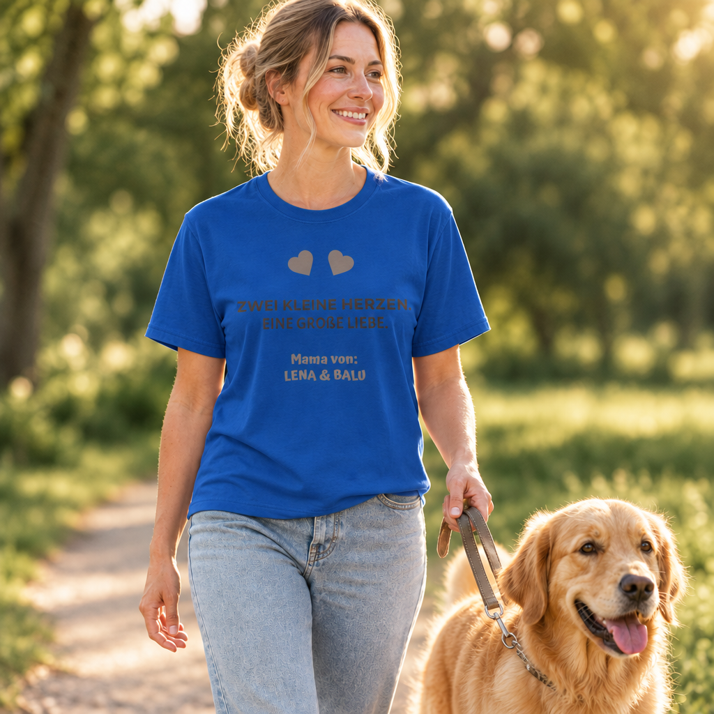 Mama Shirt personalisiert – „Zwei kleine Herzen. Eine große Liebe.“ | Cozee